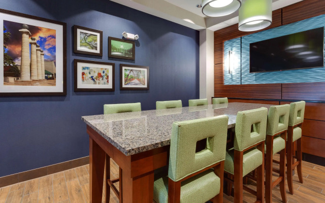 Drury Plaza Hotel Columbia East