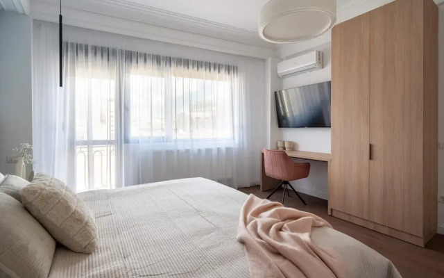 Unique & Fun 3BR by Cismigiu Gardens & Calea Victoriei