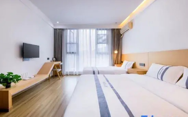 Hongya Xiangju Homestay (Wawu Mountain Scenic Area)