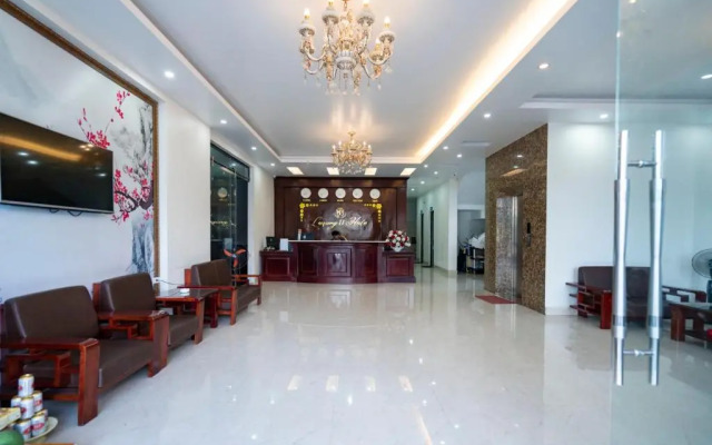 Luxury II Hotel