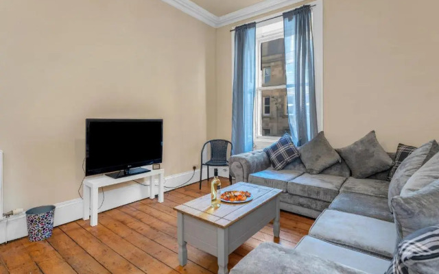 Edinburgh City Centre Jasmine Apartment -SLEEPS 7