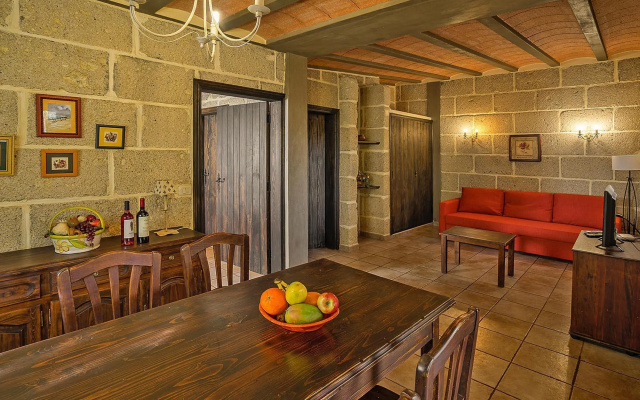 Romantic Getaway in Malpais de Candelaria