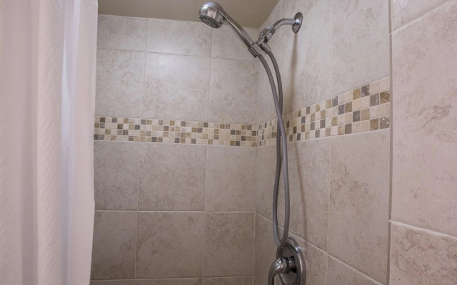 Kamaole Sands 10201 - Two Bedroom Condo