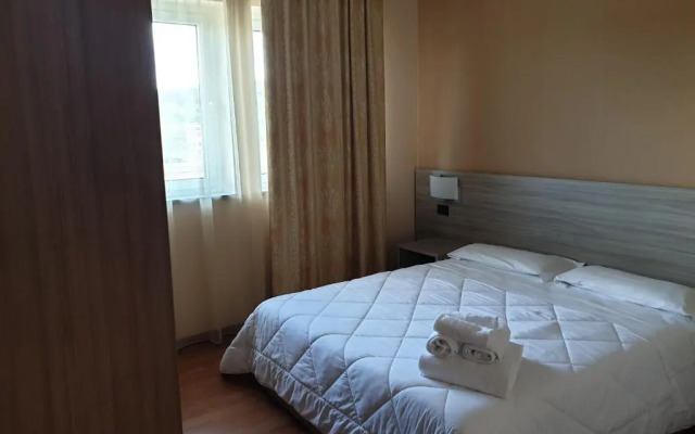 RistHotel Airport