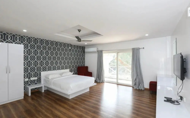 Aston Suites
