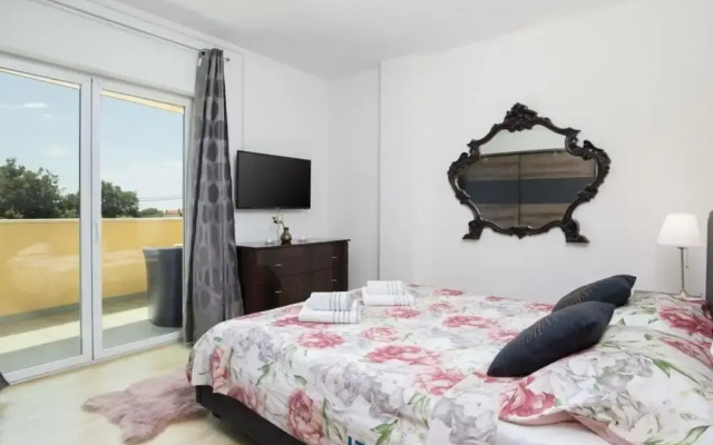 Villa Kostre Comfortable Holiday Residence