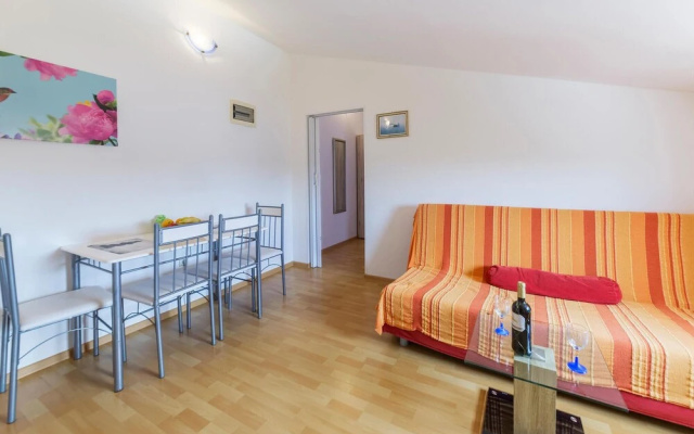Awesome Apartment in Fazana With Wifi and 1 Bedrooms