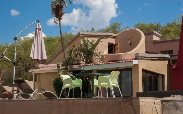 Rantshos Life-Style Guest House