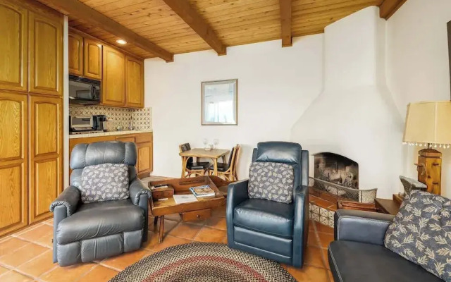 4 Bedroom With Pool in Oceanside