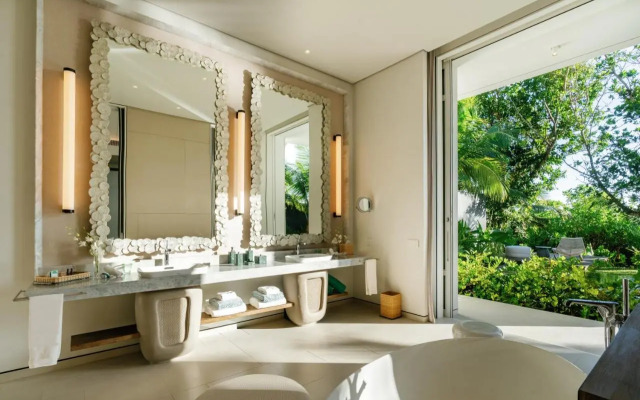 Cheval Blanc Seychelles