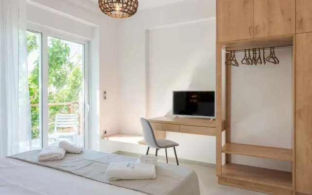 Costa Vasia Suites & Apartments