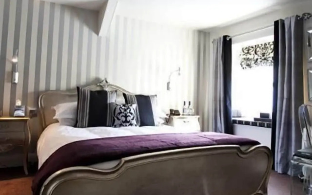 The Royal Hotel