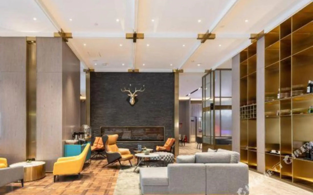 Quanzhou Fengze Puxi Wanda Plaza Yishang PLUS Hotel