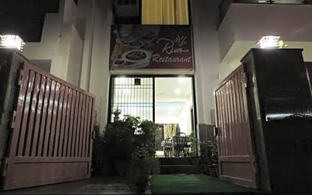 Отель Pearl Of Taj-Homestay вид на фасад