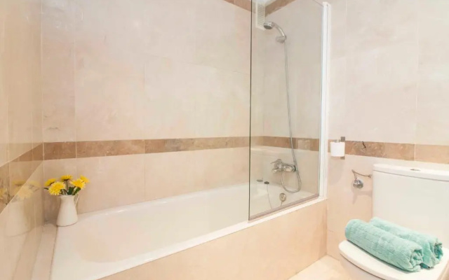 Malaga Center Flat Holidays Atarazanas Market