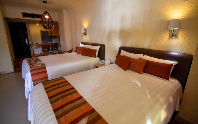 Luna Palace Hotel and Suites