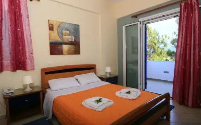 Mesogeios Hotel