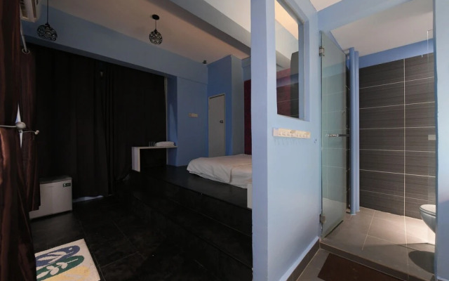 Bright Hotel