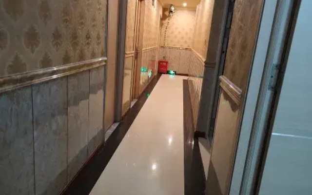 Shenyang Xinyuewan Hotel