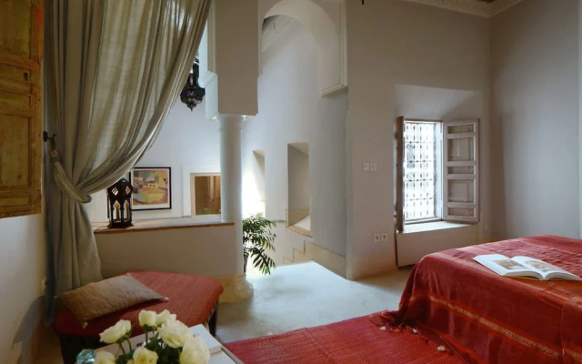 Magnificent Riad in Midina With Swimming Pool