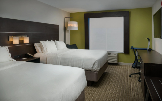 Holiday Inn Express & Suites Lawrence by IHG