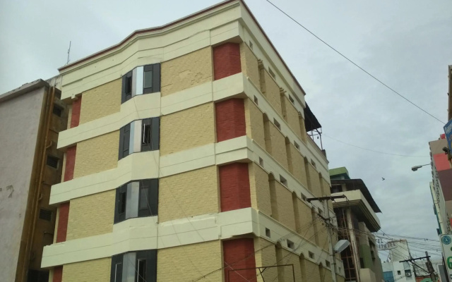 Abirami inn
