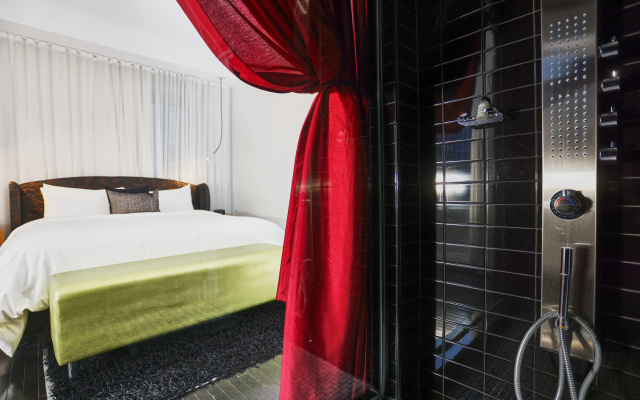 Hotel Chez Swann