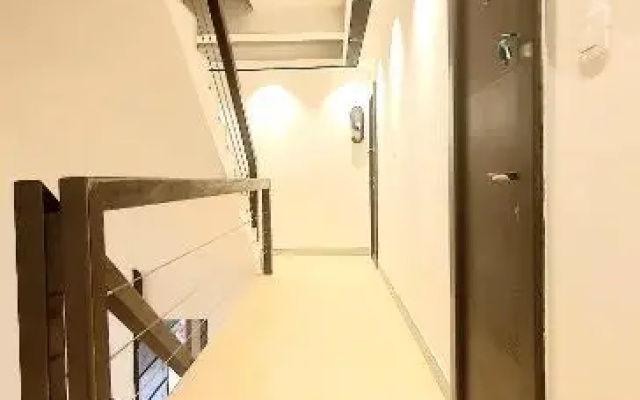 Studio 22