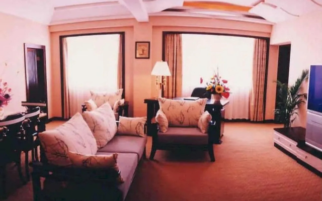 Golden Dragon Hotel