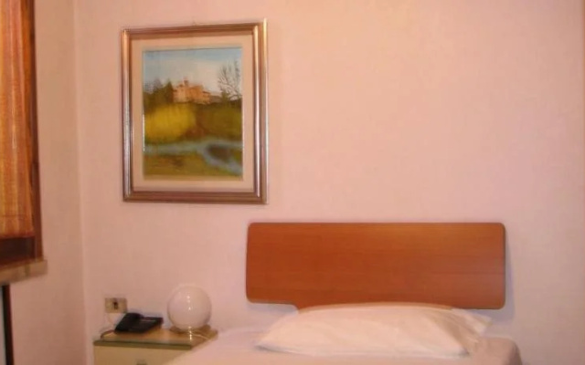 Hotel Paradiso