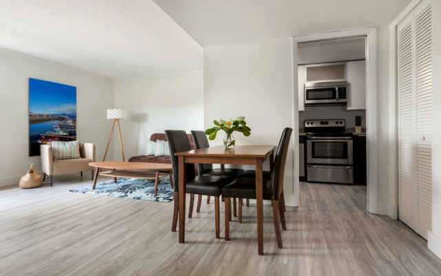 Smart 1BR in Coconut Grove by Sonder