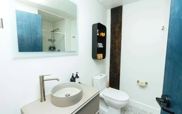 Loft 303 - The William - Atrium - Chic - Walkable