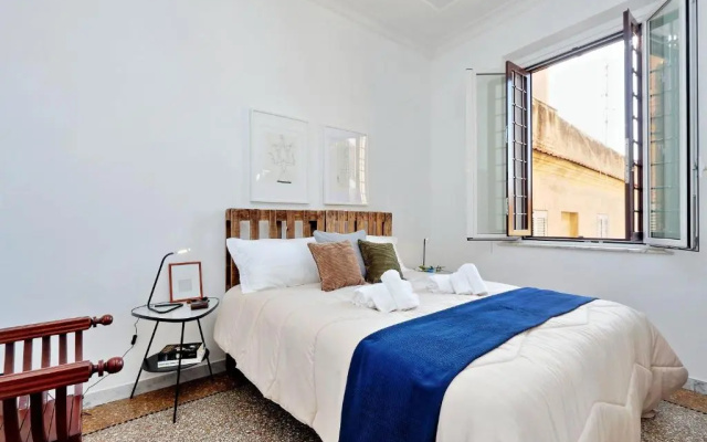 Capponi Apartment