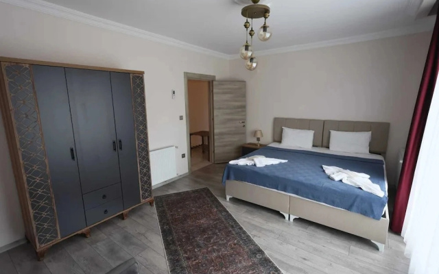 Green Pearl Pansi̇yon