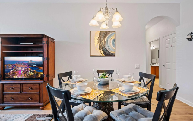 Renovated Condo by Convention Center & I-drive