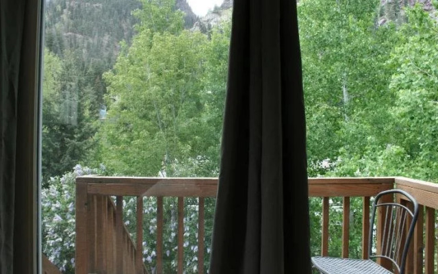 San Juan Chalet
