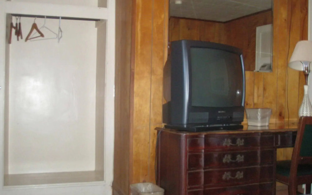 Coach House Inn