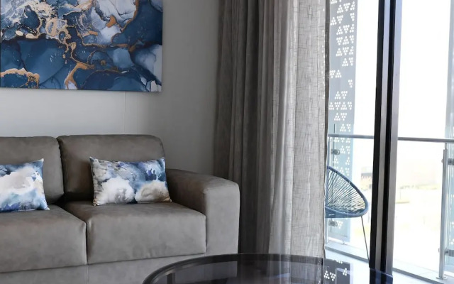 Ellipse Waterfall Executive Apartments