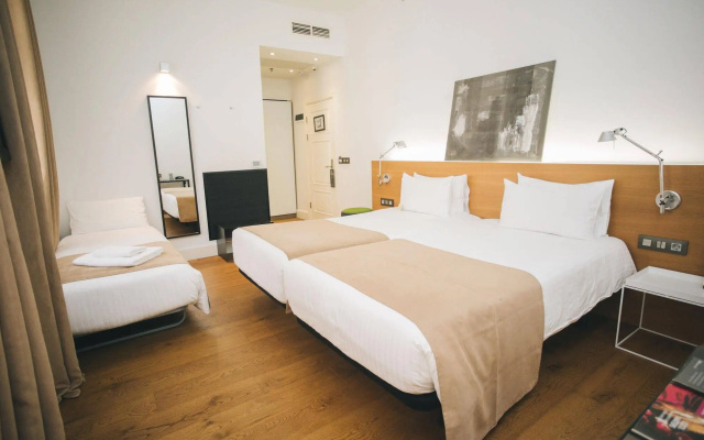 Отель Zenit Budapest Palace