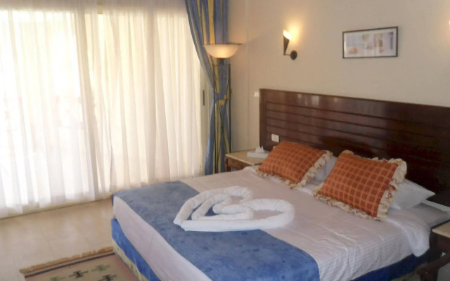 Blue House Hotel
