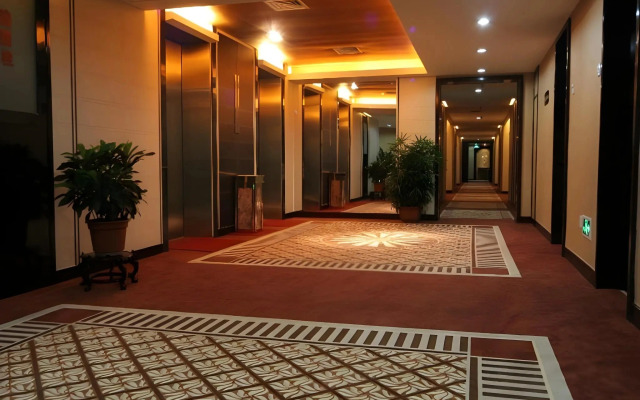 Shenzhen Luohu Lotus Hotel
