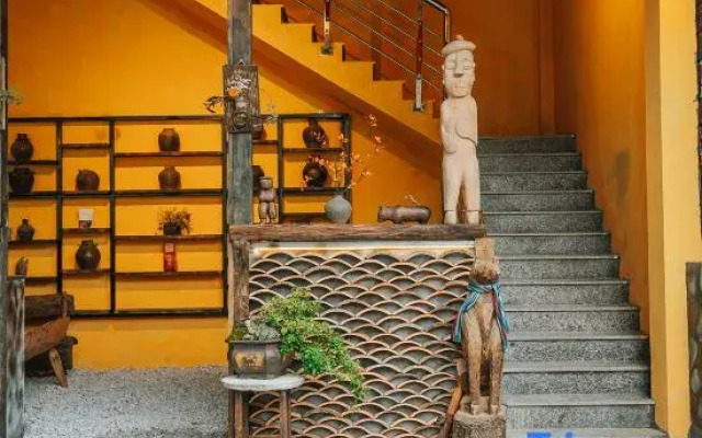 Nostalgia Dong Van Homestay Ha Giang by D Home