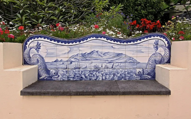 Loja da Lenha by OurMadeira