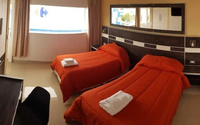 Select Inn