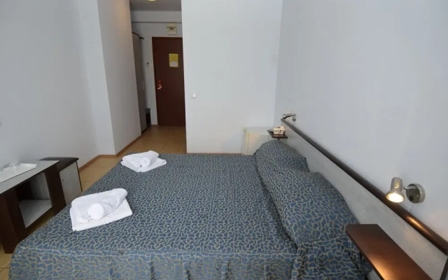 Intim Hotel