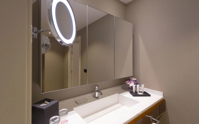 Отель Alanda Marbella Hotel