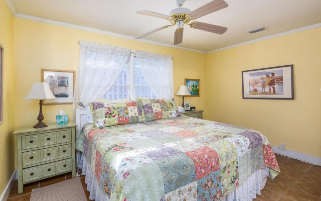 4311 6th Street by Hodnett Cooper