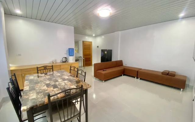 Ferm's Residence B-spacious Apartment With Fast Wifi