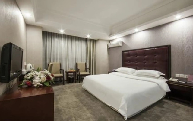Pengcheng Hotel
