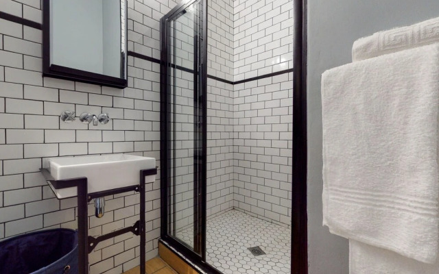 Heriot Apartment 122